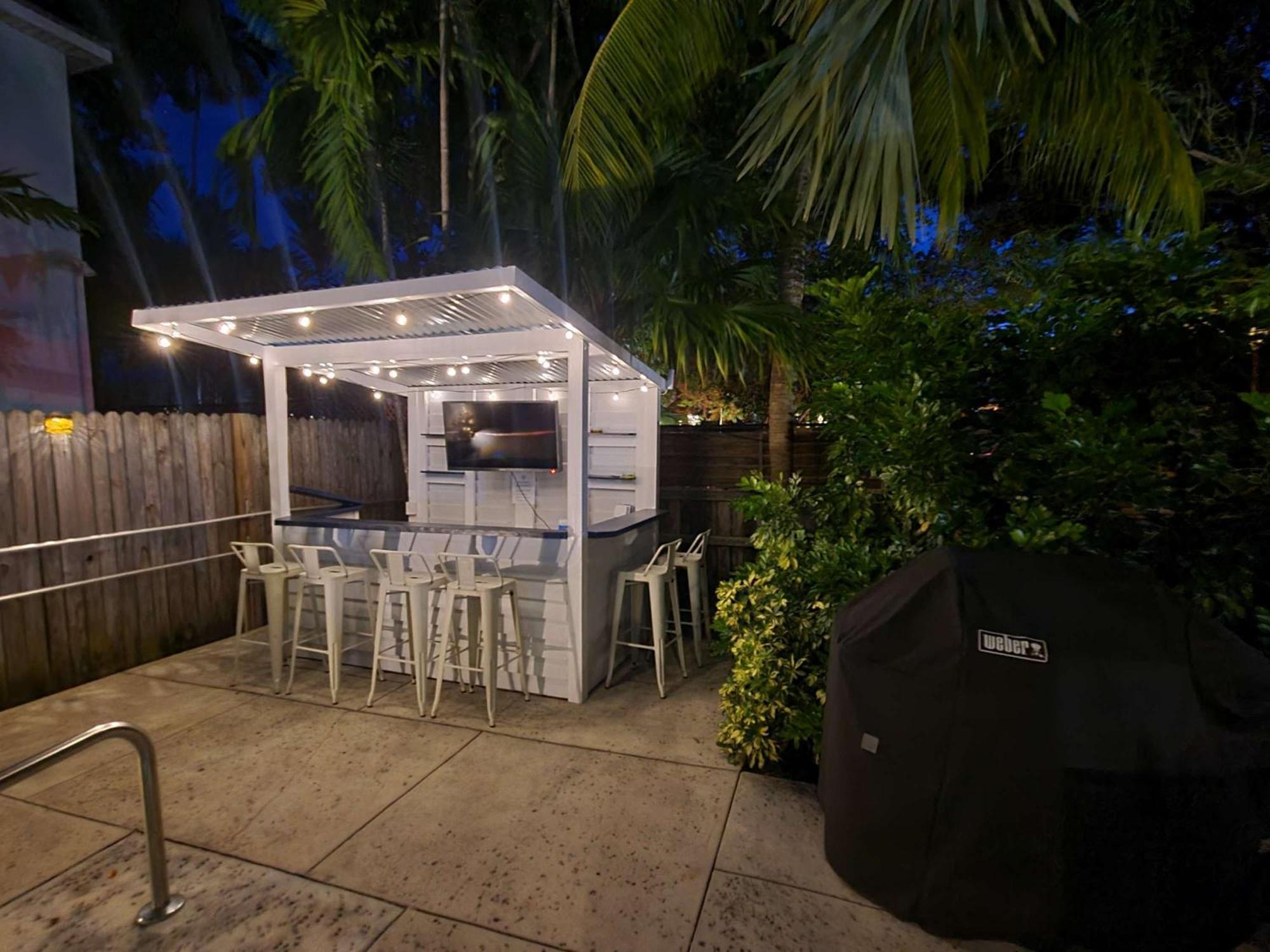 Duval Street Suite W Parking And Pool Key West Dış mekan fotoğraf