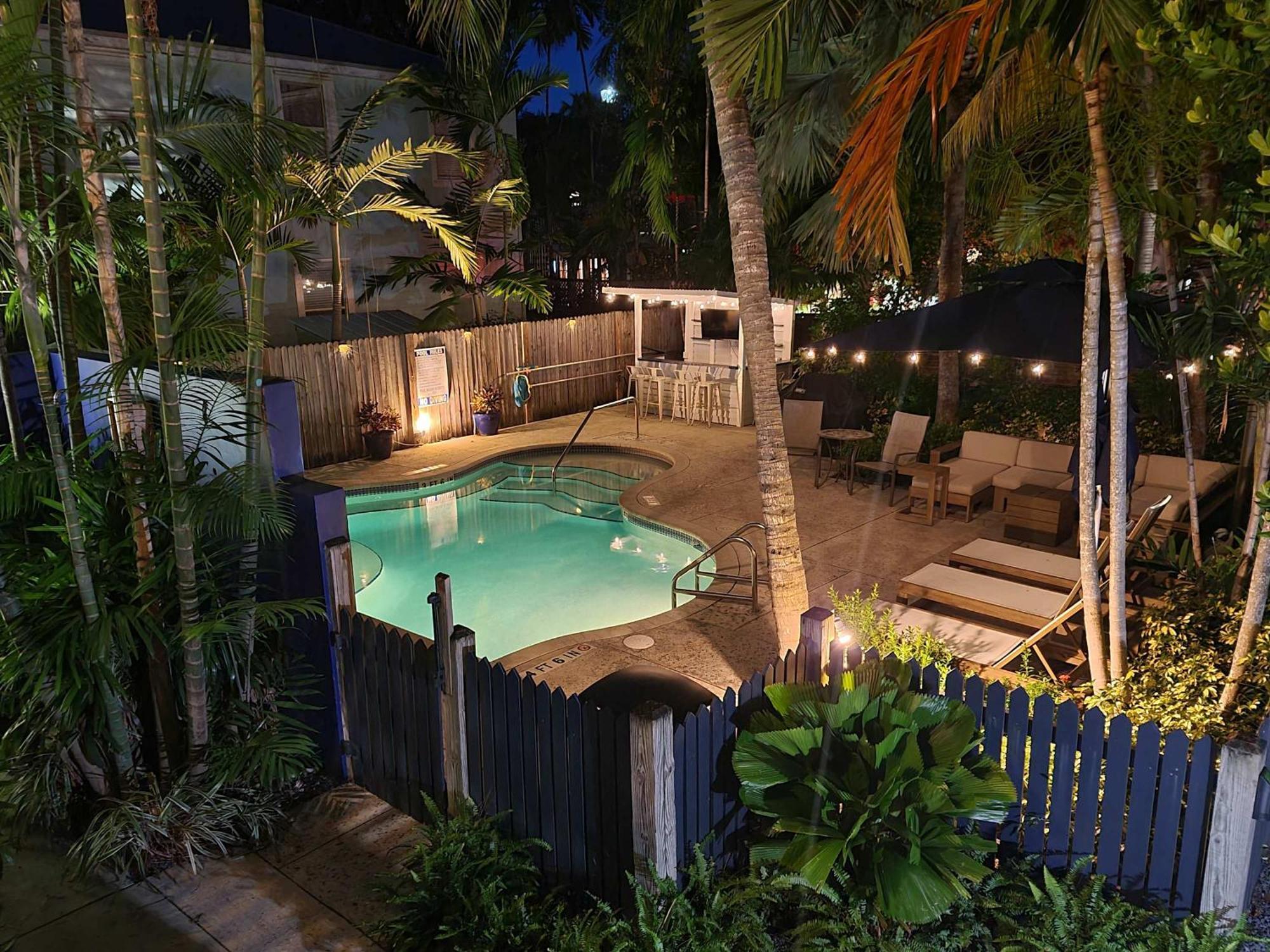 Duval Street Suite W Parking And Pool Key West Dış mekan fotoğraf